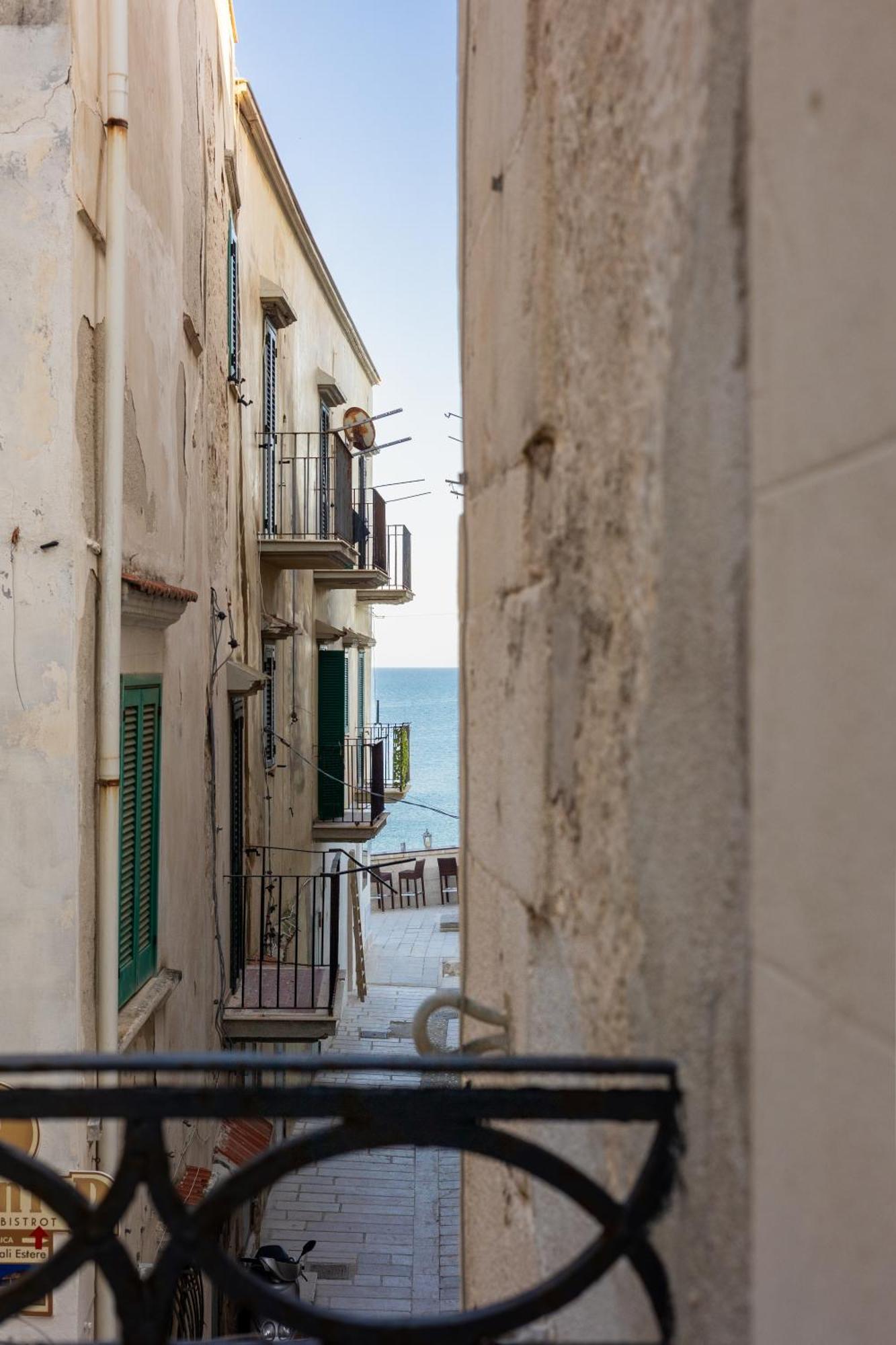 Donna Veneranda Bed & Breakfast Vieste Exterior foto